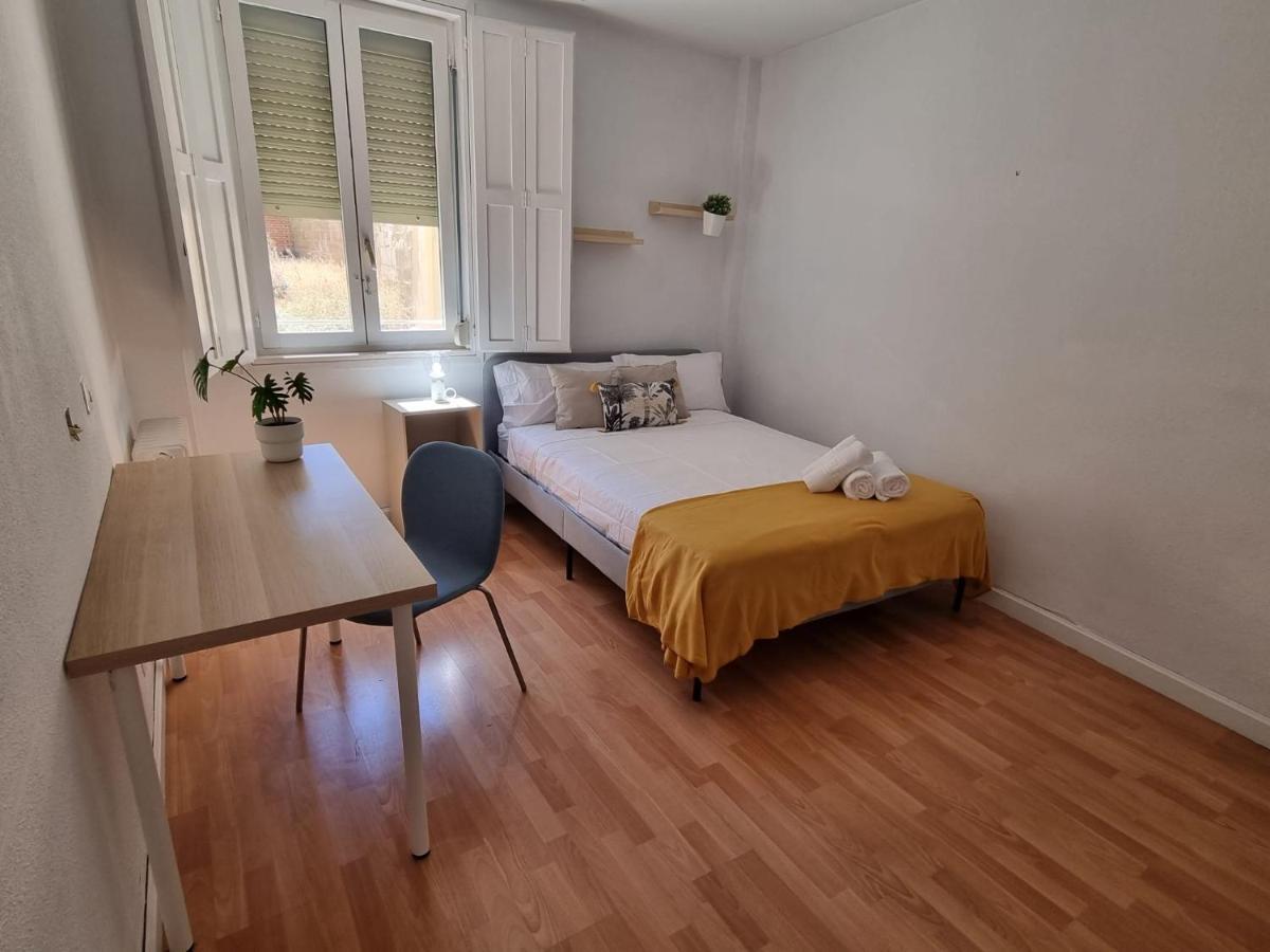 Un Rincon Con Vistas Al Parque Wifi Junto A Catedral By Apartamentos Logroño Exteriér fotografie